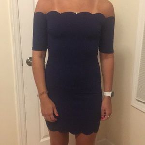 STUNNING off shoulder scalloped neckline dress!